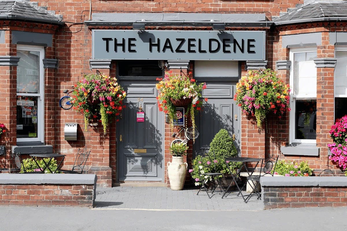 The Hazeldene - Guest House in selby