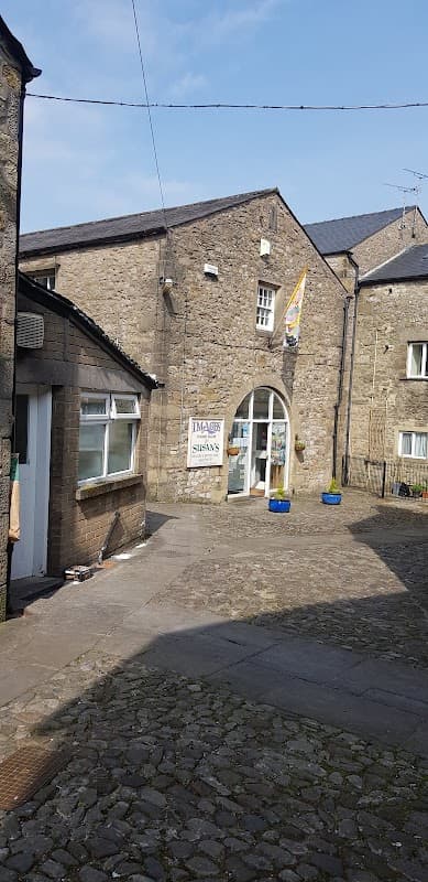 Susan's Beauty & Bodycare Salon Ltd - Beauty Salons in settle