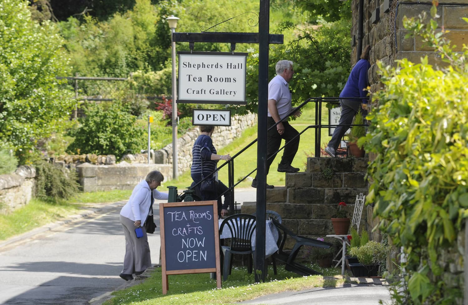 Cafe Shepherds Hall Tea Rooms & Craft Gallery in lealholm