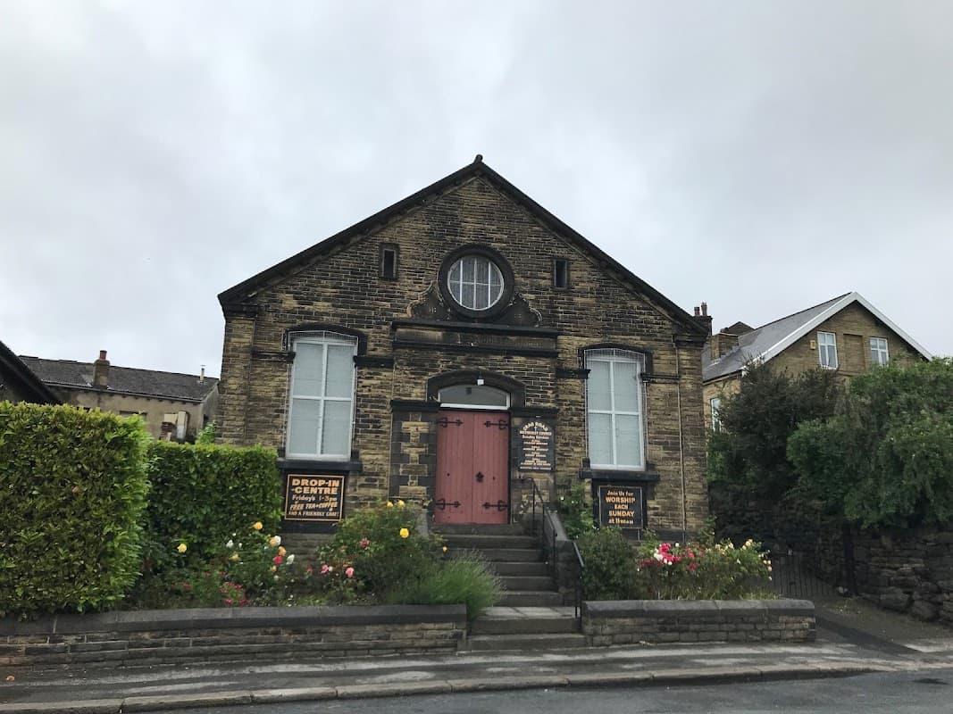 Crag Road Methodist Church - Churches in shipley