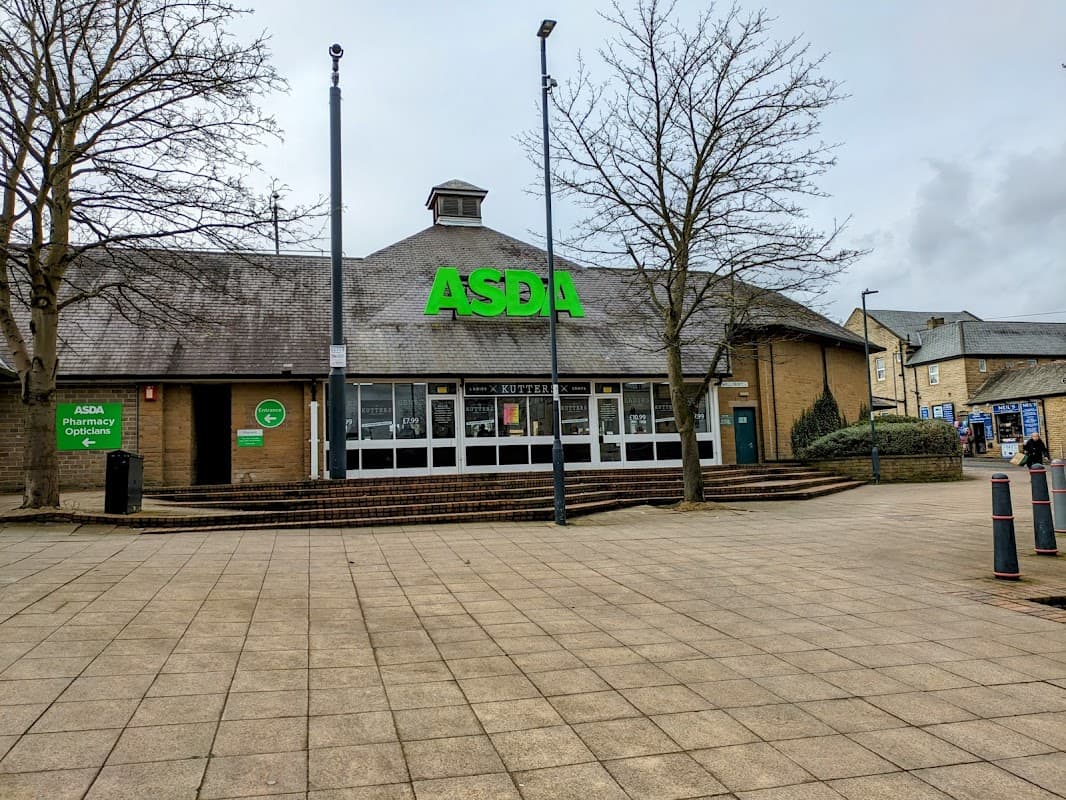 KUTTERS - Hair Salons in shipley