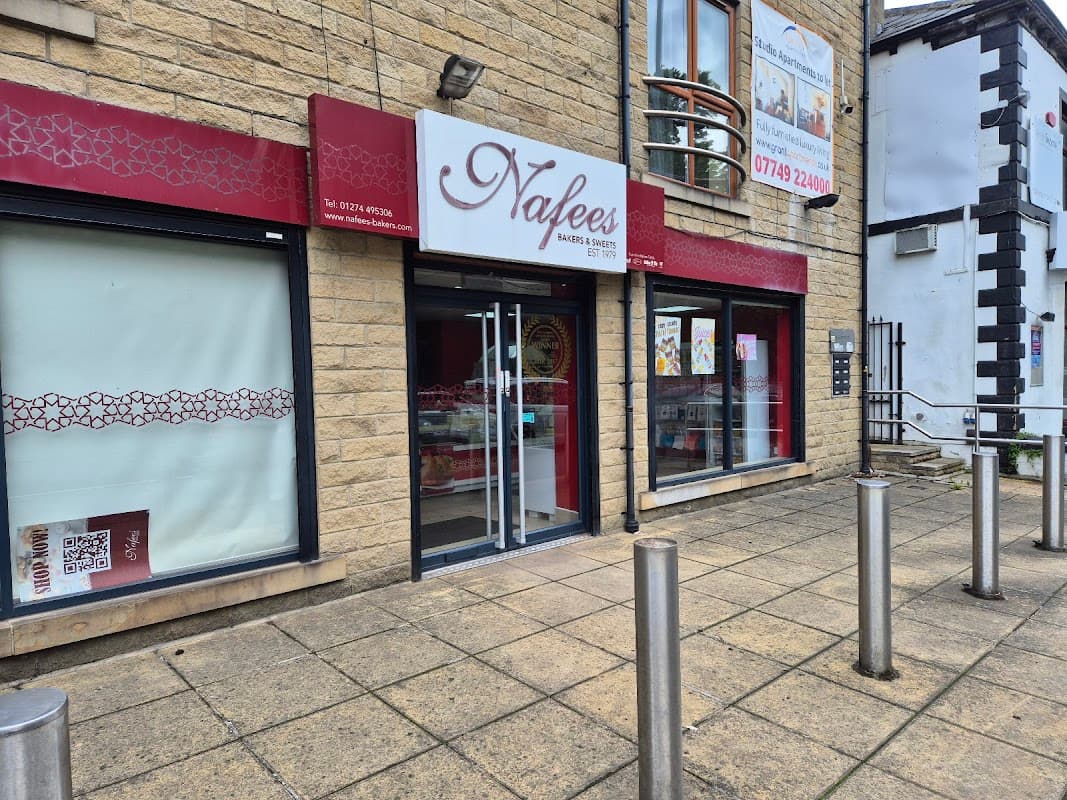 Nafees Bakers & Sweets Frizinghall Bradford - Bakers in shipley