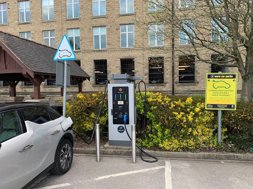 GeniePoint Charging Station - EV Charging in skipton