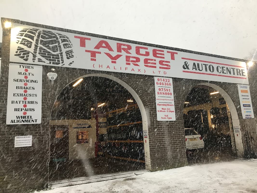 Target Tyres (Sowerby Bridge) - Garages in sowerby bridge