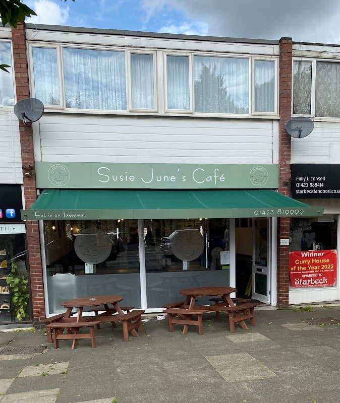 Cafe Susie Juneβs Cafe in starbeck