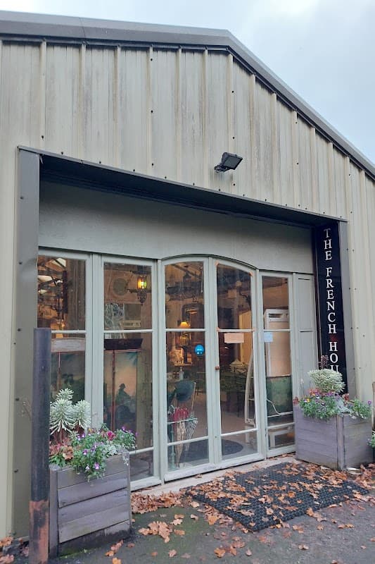 The French House Antiques - Antique Shops in stockton on the forest