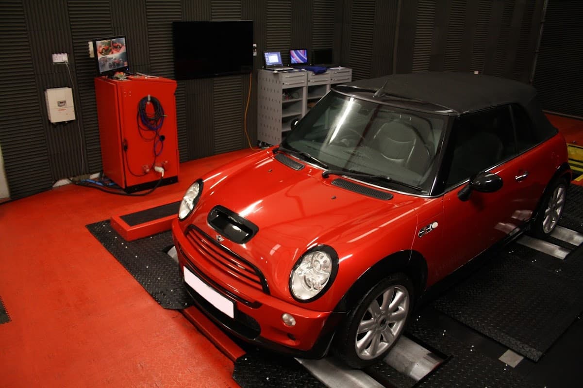 Big Fish Garage - Garages in stokesley