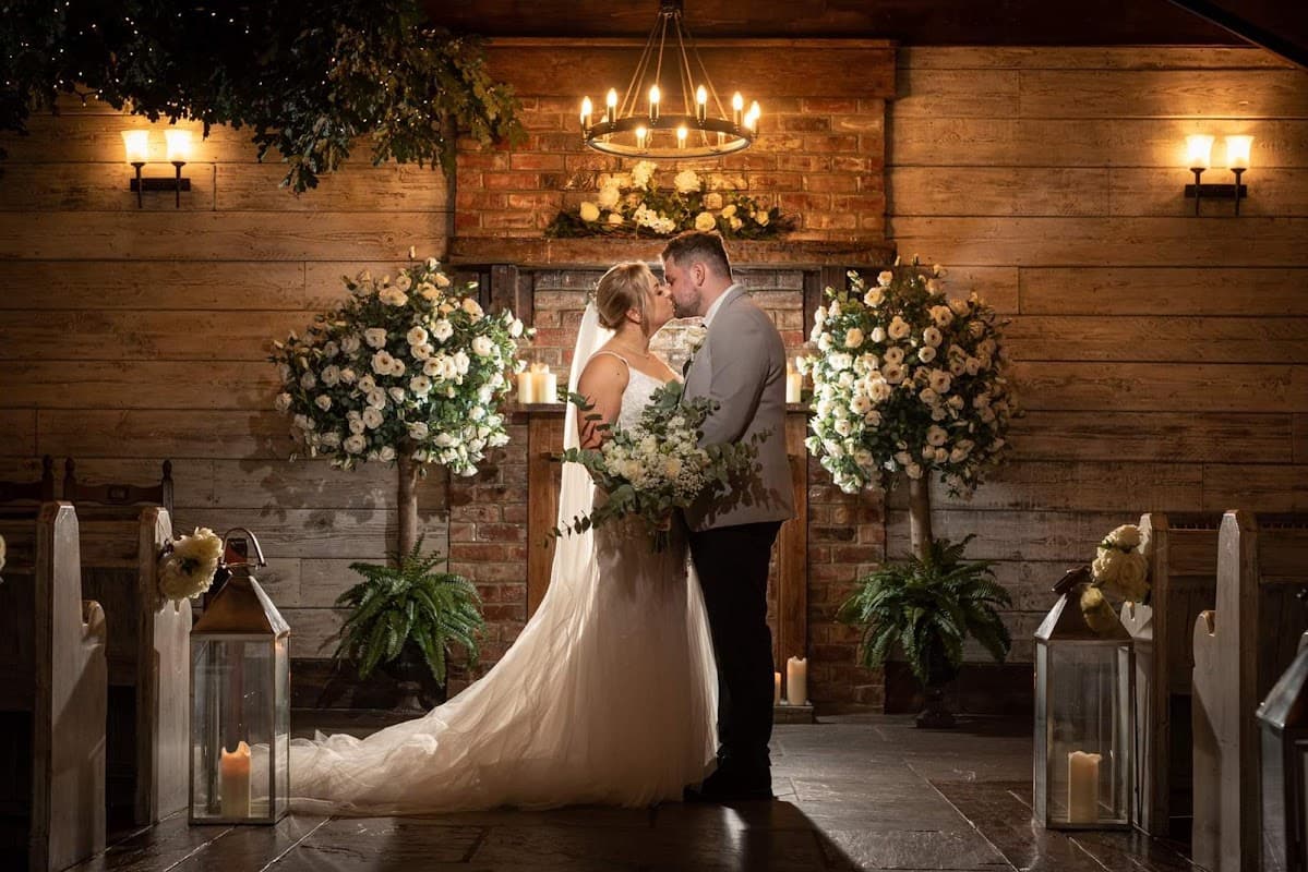 The Flower Bee Florist & Events - Florists in stokesley