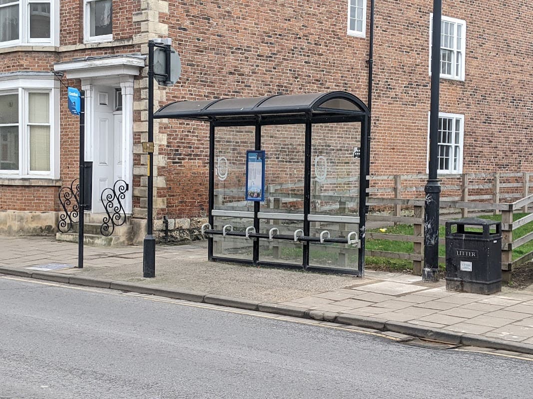 Bus Stop at New Street - Bus Stops in tadcaster
