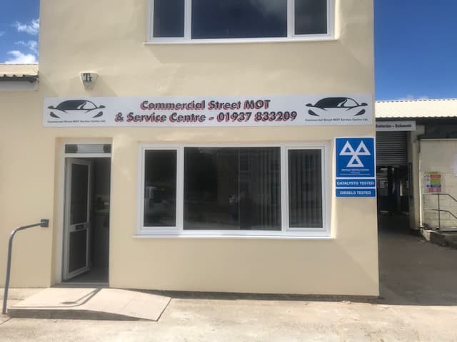 Commercial Street MOT Service Centre - Garages in tadcaster