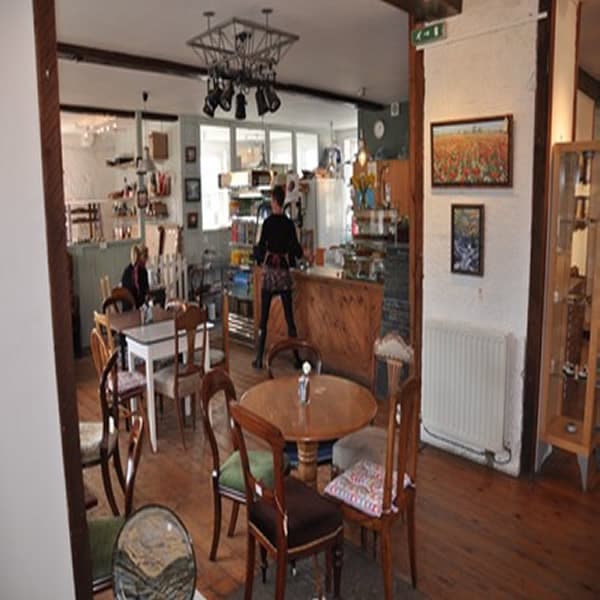 Cafe The Artisan Cafe @ The Geall Gallery in grosmont