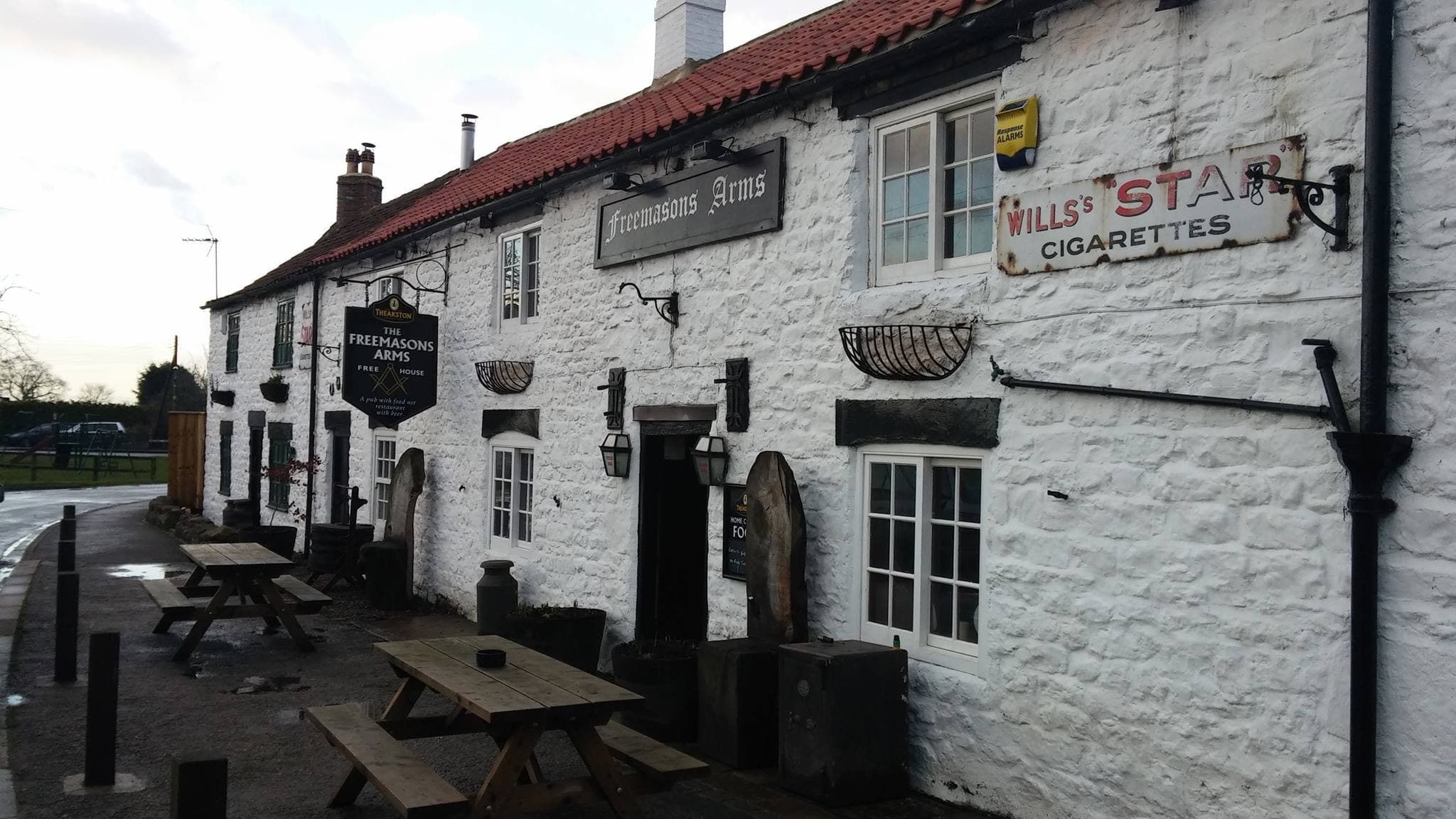 Pub The Freemasons Arms in nosterfield