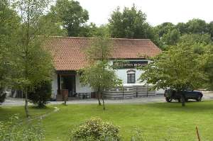 The New Inn & Cropton Brewery - Brewery in cropton