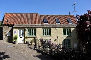 Accommodation at The Old Cello Workshop in charltons