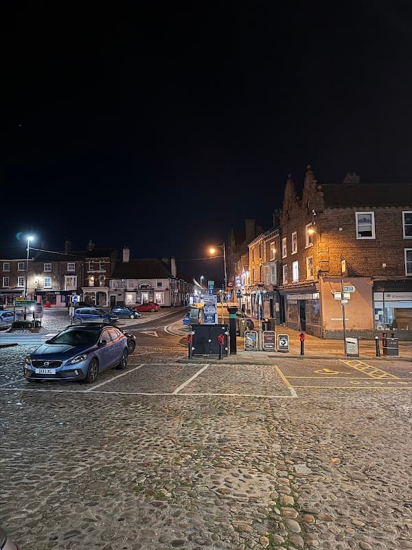 St Teresa's Hospice - Charity Shops in thirsk