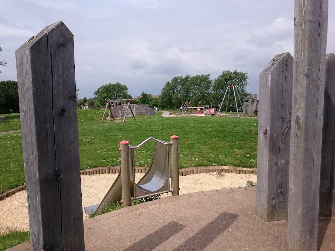 Romano Park - Playgrounds in thornaby