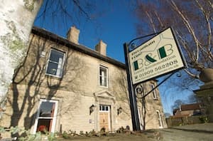 Accommodation at Throapham House Bed & Breakfast in dinnington