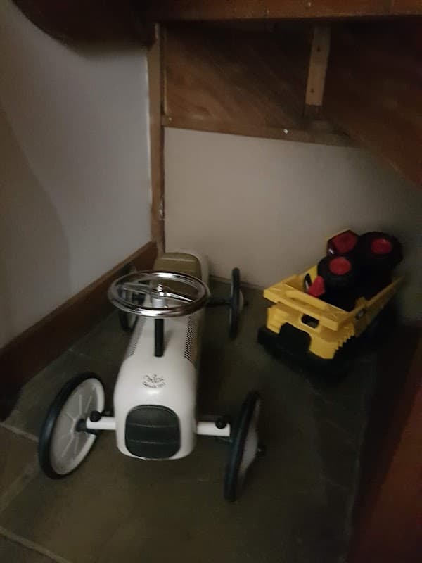 J C S Electrical - Electricians in todmorden