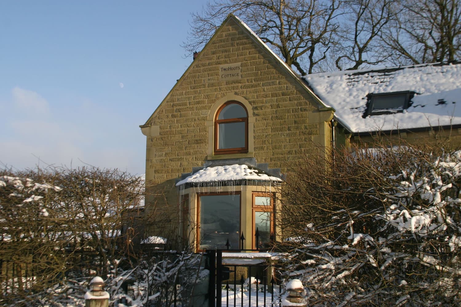 Accommodation at Two Hoots Cottage in mankinholes