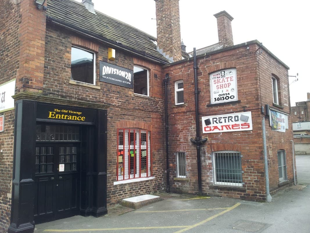 Division 24 - Sports Shops in wakefield