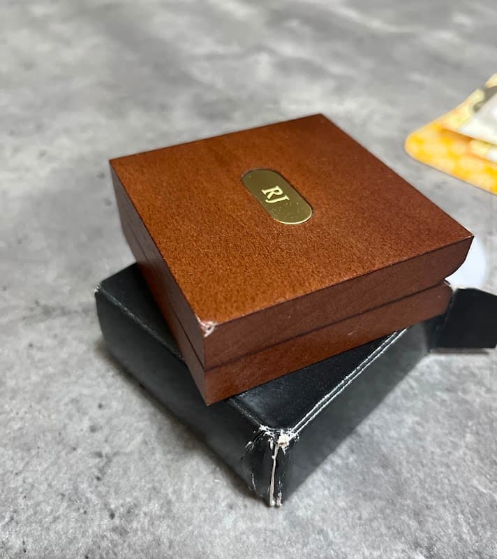 Getting Personal - Gift Shops in wakefield