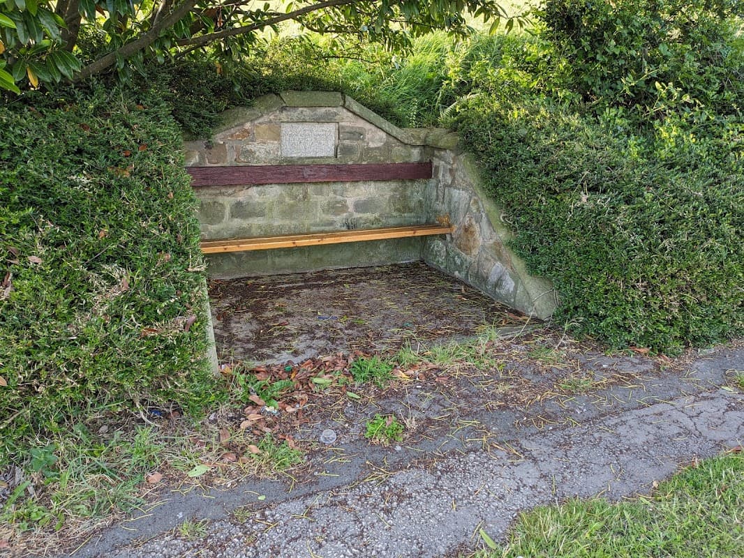 Memorial Bench - Monuments in wakefield