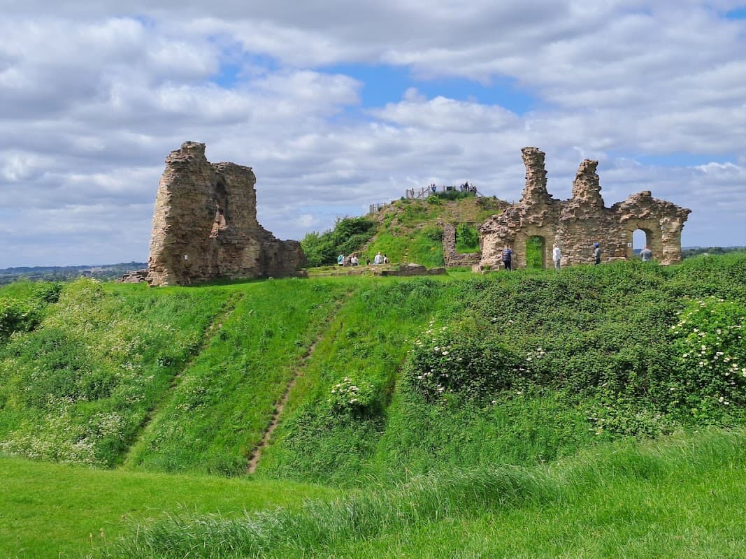 Sandal Castle - Castles in wakefield
