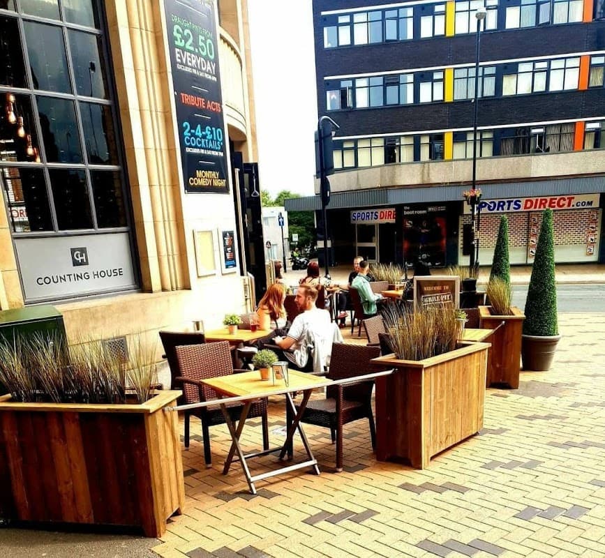 Food & drink at The Counting House in wakefield