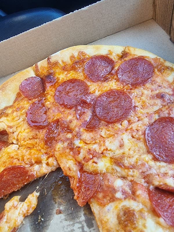 Majestic Pizzas - Takeaway in wath upon dearne