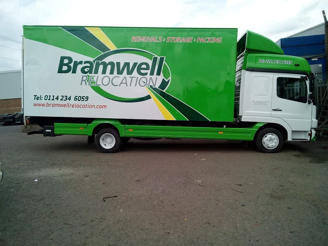 Ultimate Accident Repair Centre - Garages in wath upon dearne