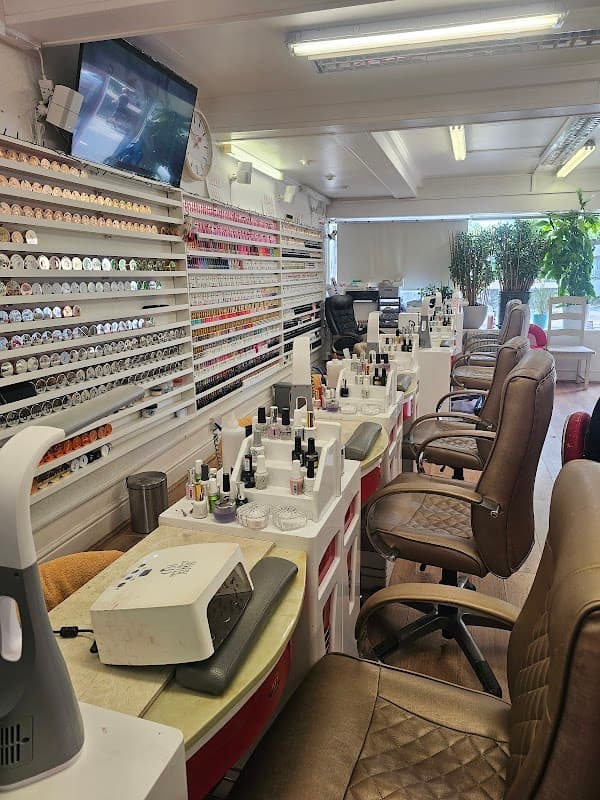 American Nails & Spa - Nail Salons in wetherby