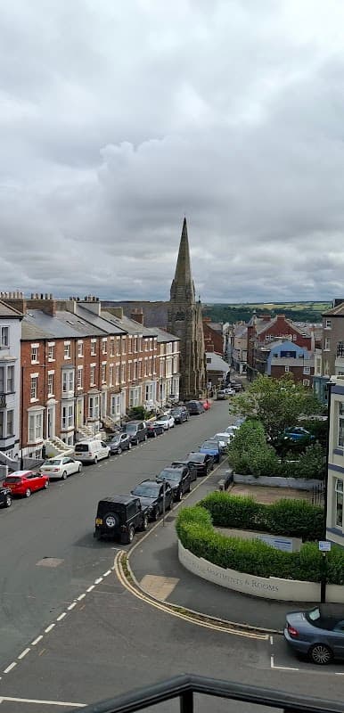 Hudsons - Guest House in whitby