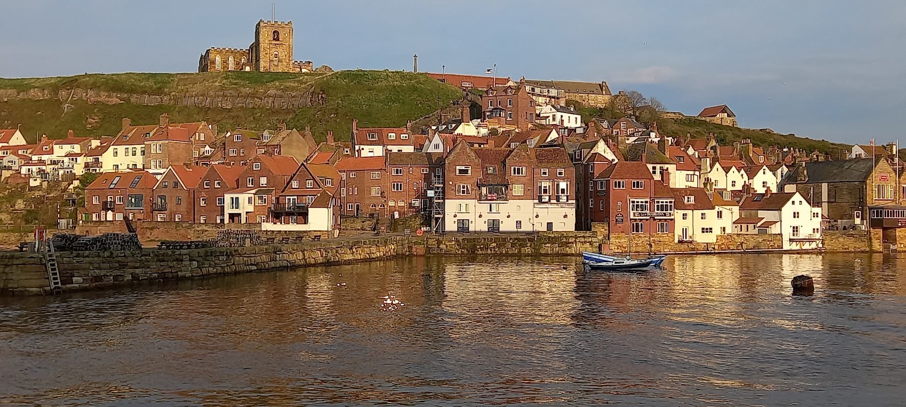 Whitby Yacht Club - Sailing Clubs in whitby