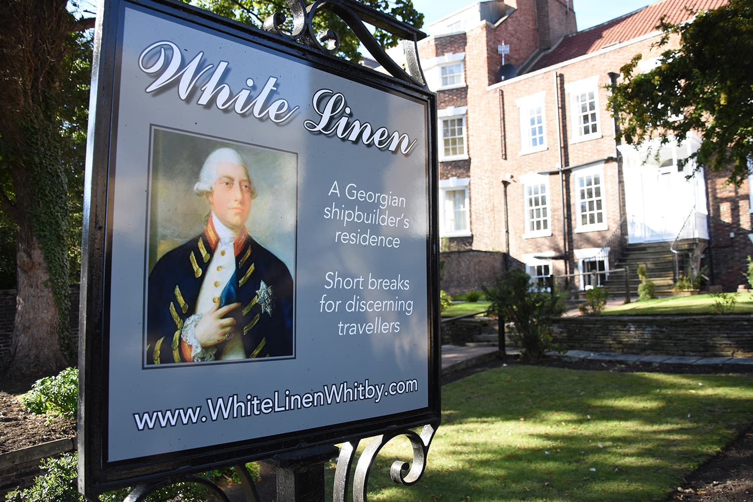 Accommodation at White Linen Whitby in whitby railway station