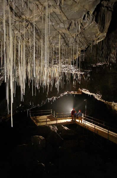 White Scar Cave - Yorkshire Dales National Park - Park in ingleton