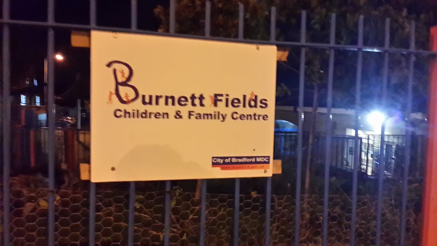Burnett Fields Children & Family Centre Children's Place Day Nurseries - Nurseries in wibsey