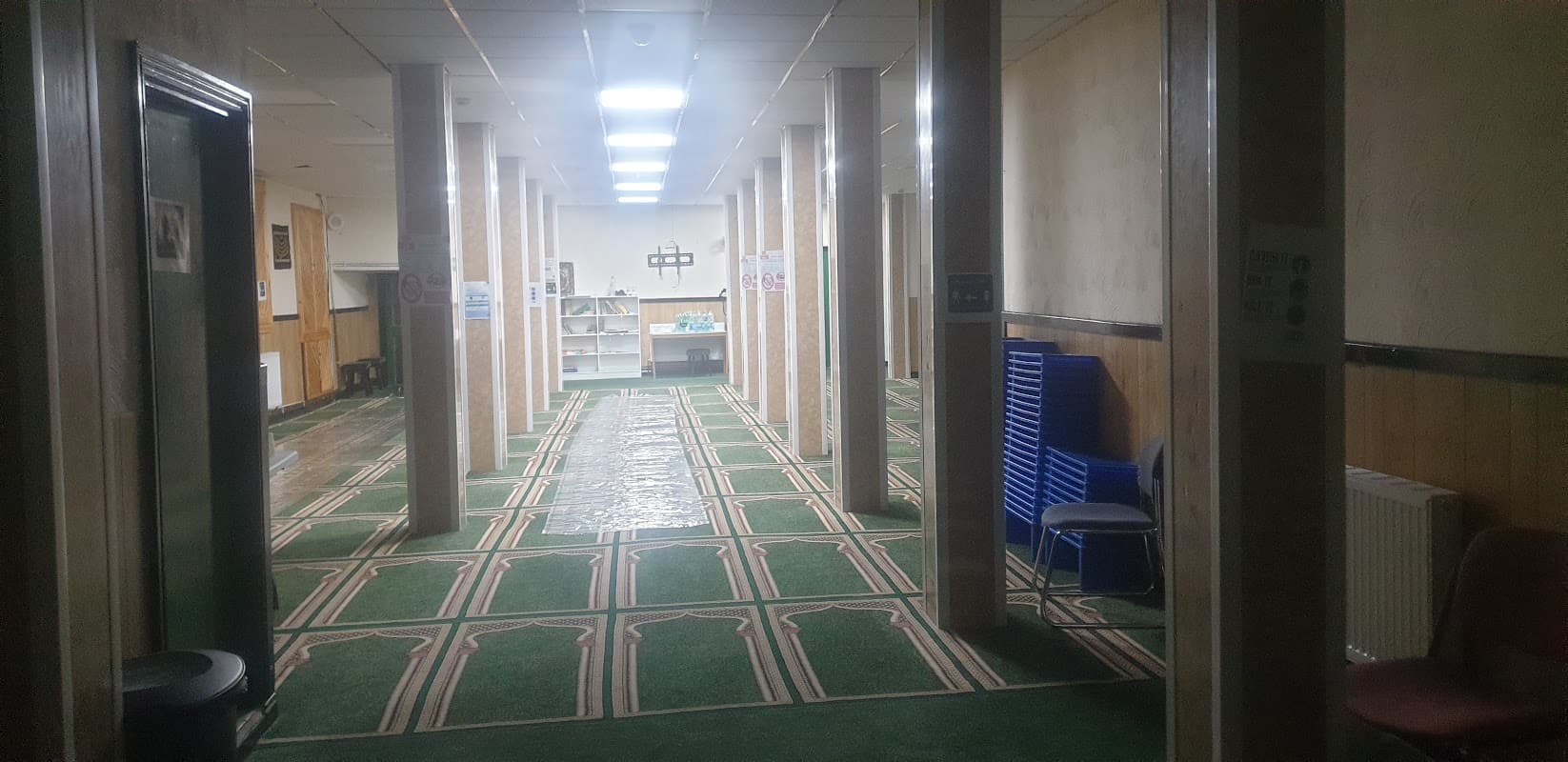 Jamiyah Islamiyah Hazarat Sultan Bahu Trust Mosque - Mosques in wibsey