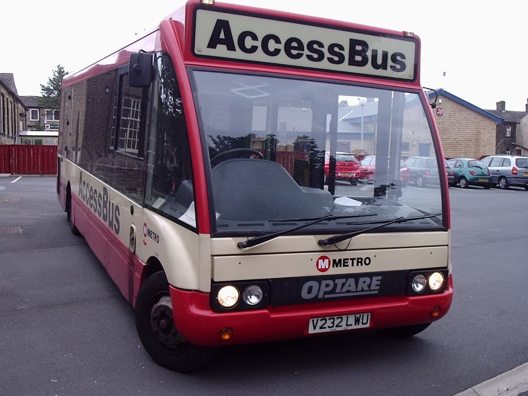 Salvation Army Charity Shop Bradford - Wibsey - Charity Shops in wibsey