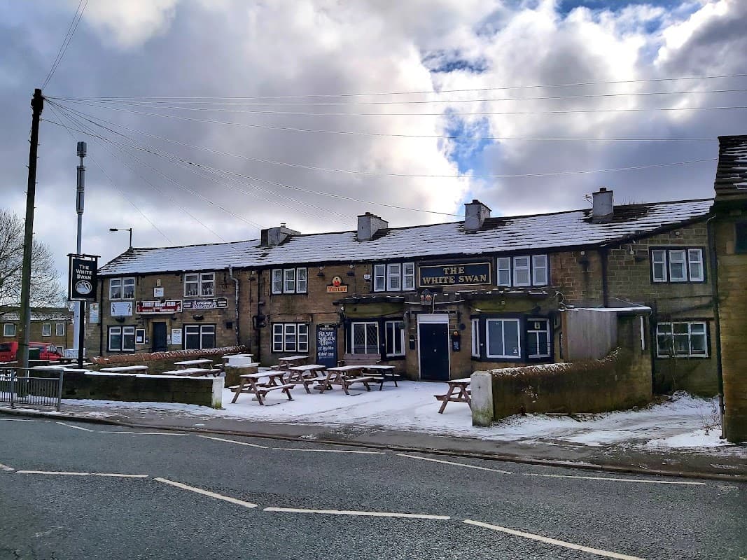 Food & drink at The White Swan in wibsey