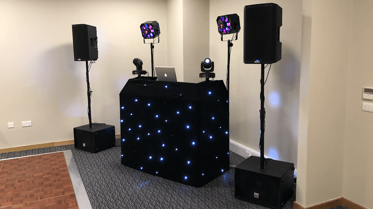 SR-Entertainment - Tech & Electronics in wombwell