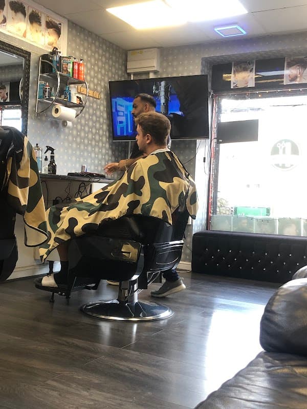 Classic Cutz - Barbers in woodhouse