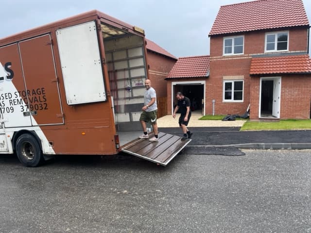 VG Removals & Storage (Rotherham) - Removal Companies in woodhouse