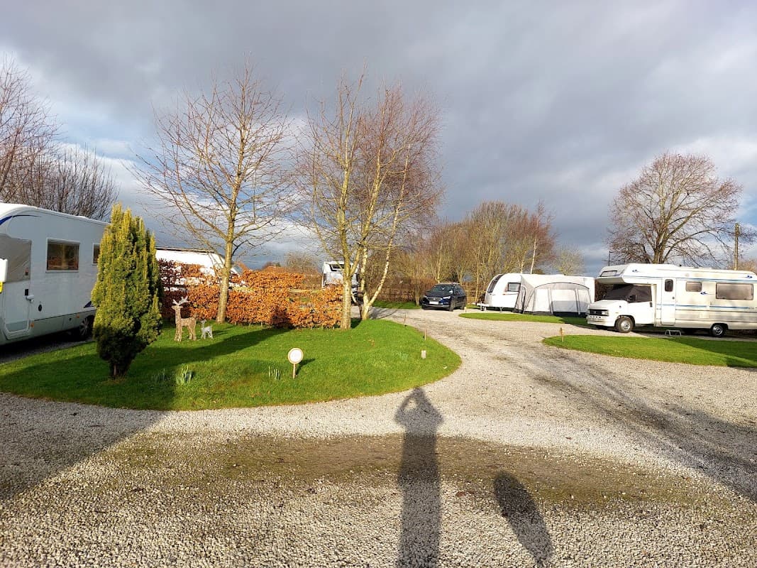 Cherry Tree Cottage Caravan Site - Campsite in york