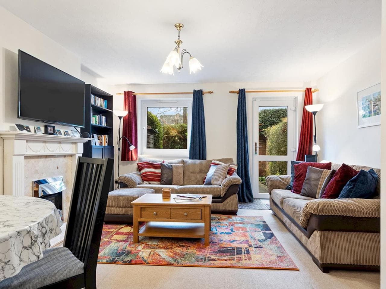 Accommodation at Cosy York Home with Parking - Pass the Keys in york