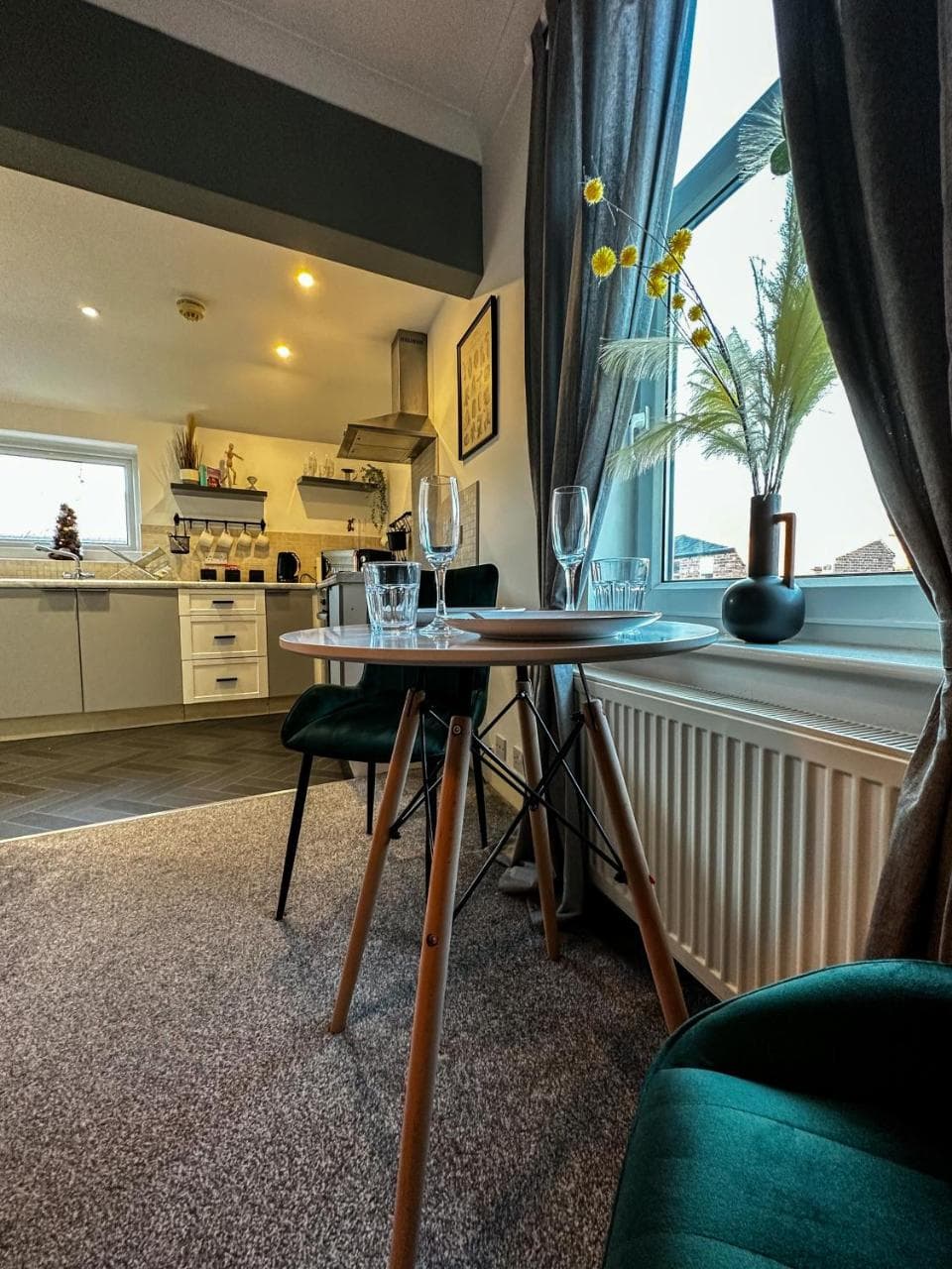 Accommodation at Entire home/free parking /racecourse in york