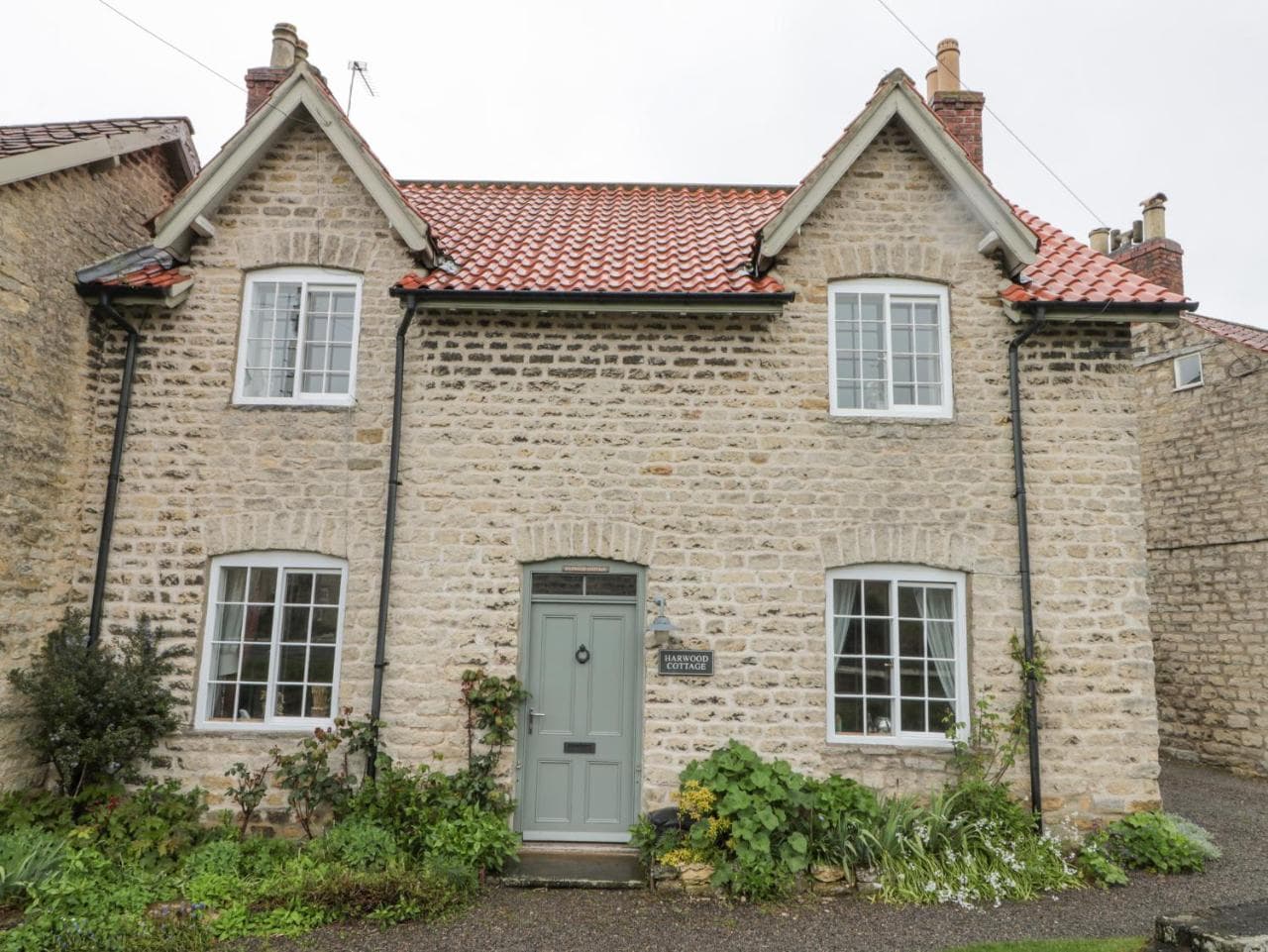 Accommodation at Harwood Cottage in york