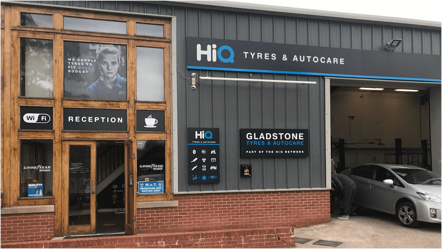 HiQ Tyres & Autocare York - Garages in york