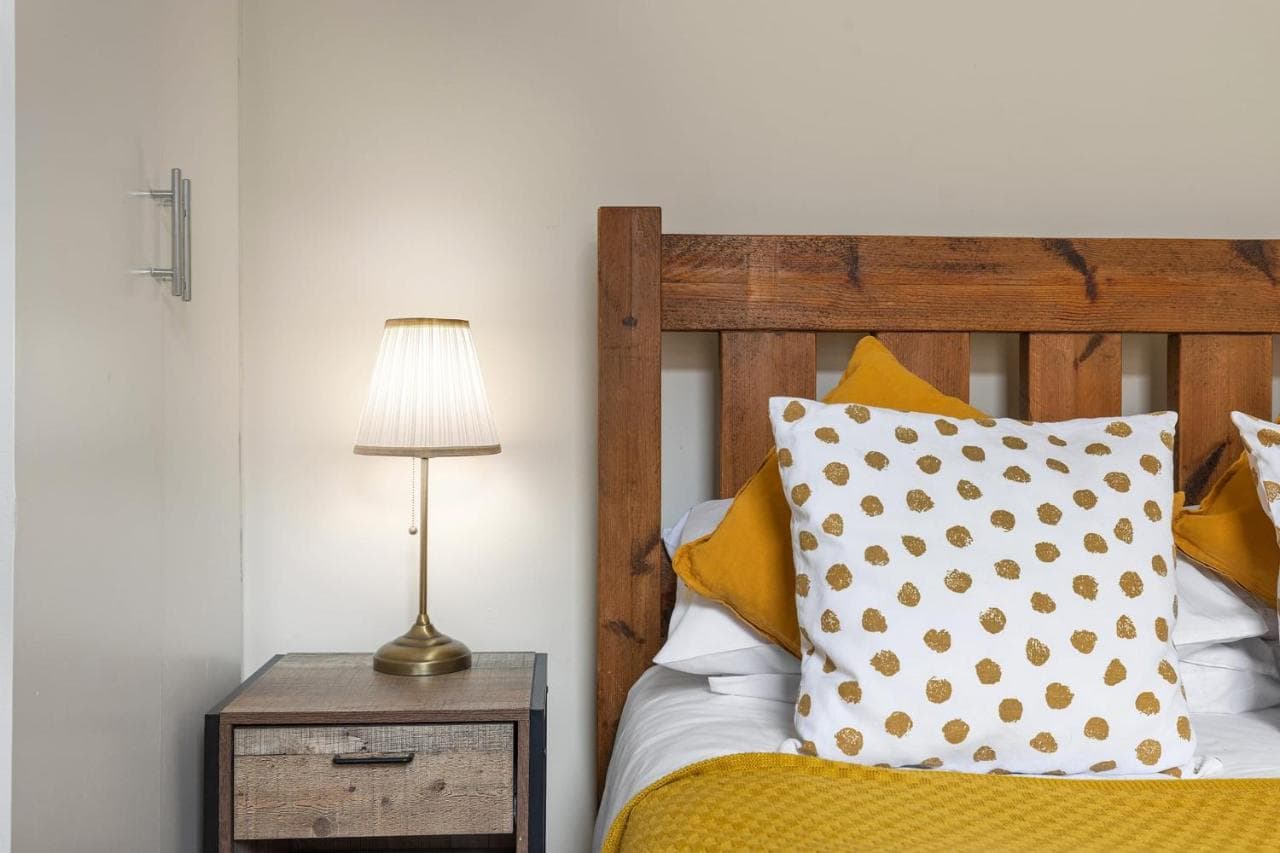 Park Crescent Lodge - Quaint Victorian Home With Free Parking, York, Yorkshire