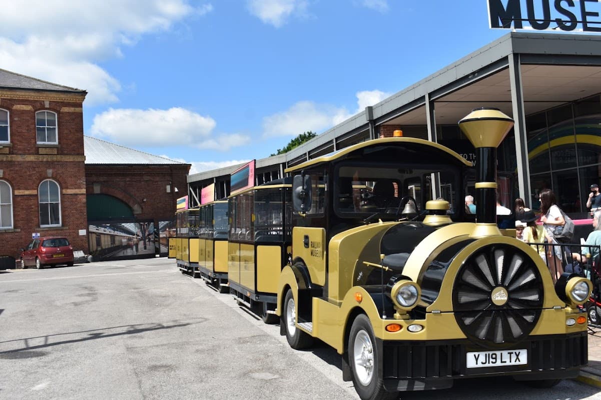 Railway Museum Road Train - Attraction in york