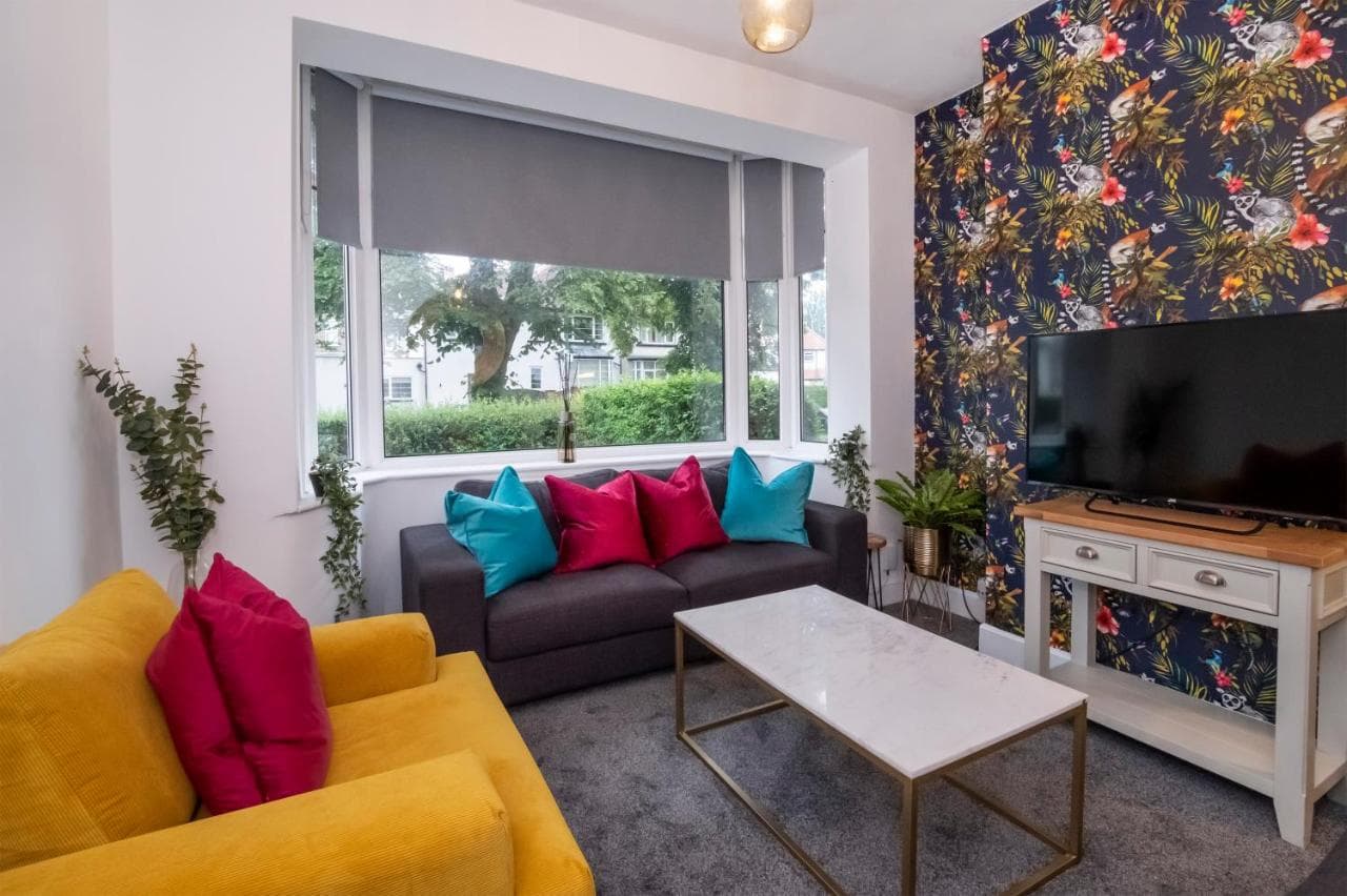 Accommodation at Stylish Hot Tub House with free parking! in york